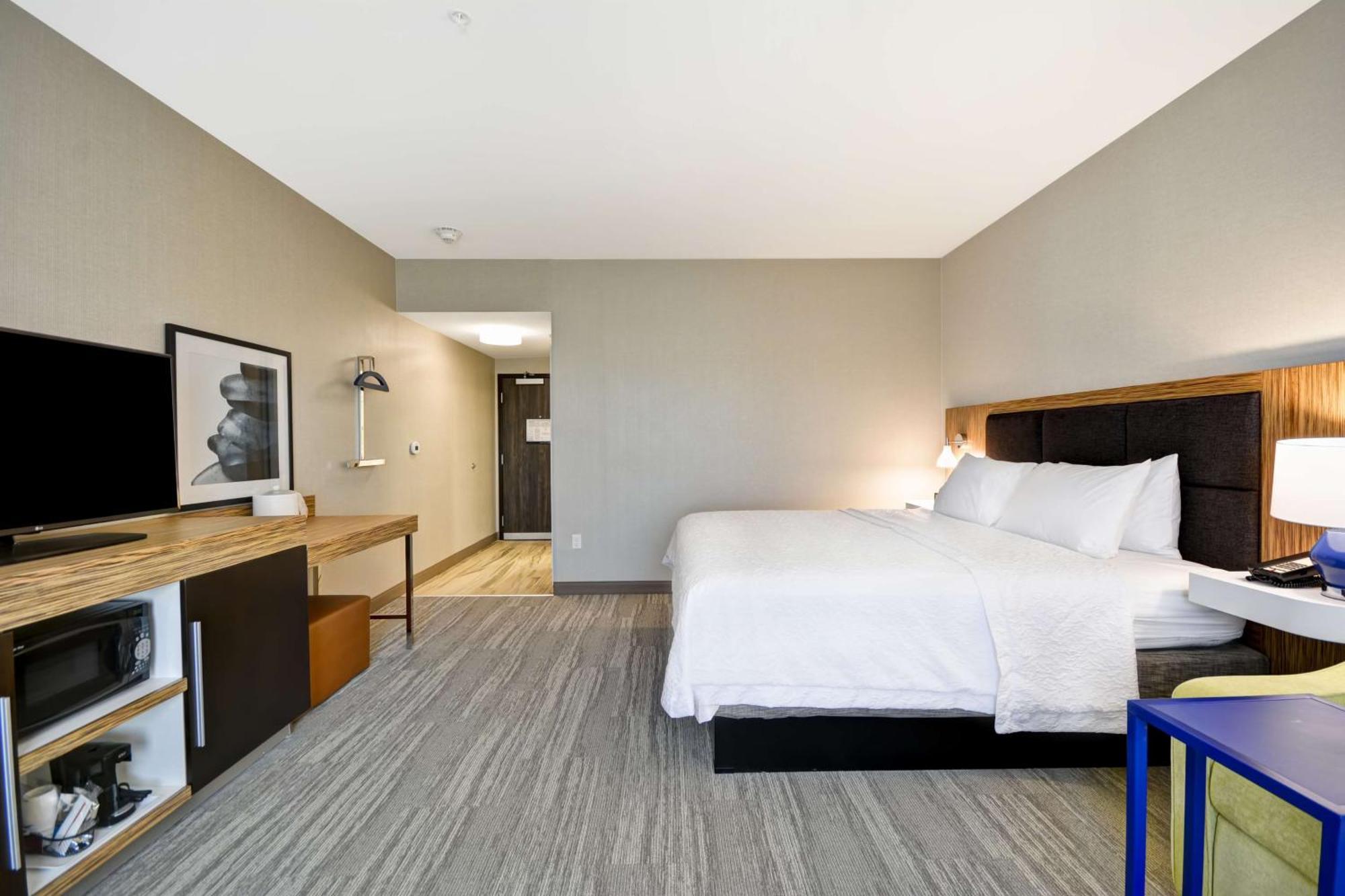 Hampton Inn & Suites Detroit/Уоррен Экстерьер фото