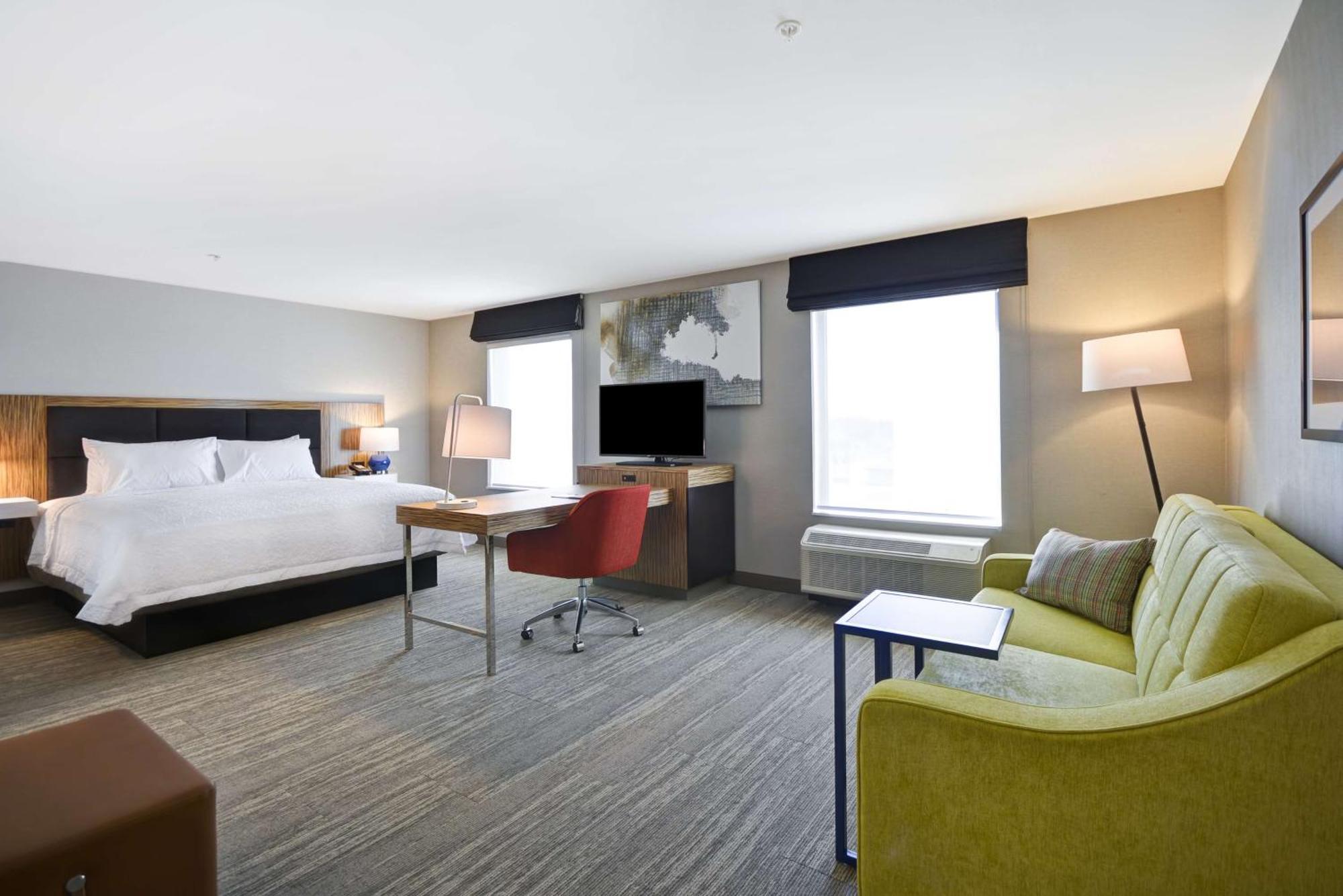 Hampton Inn & Suites Detroit/Уоррен Экстерьер фото
